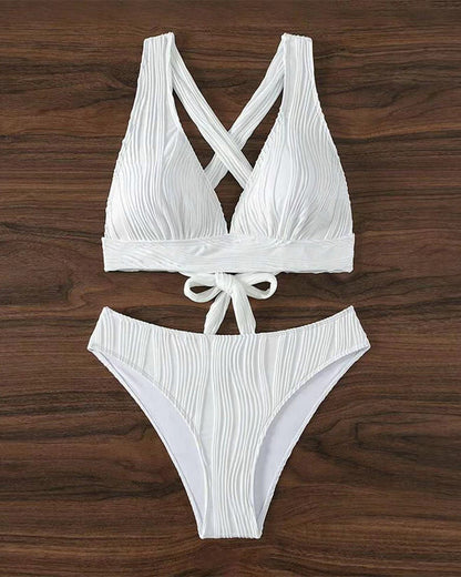 MP | Jednofarebné sexy bikiny s hlbokým výstrihom do V